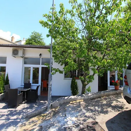 Nero * Novi Vinodolski