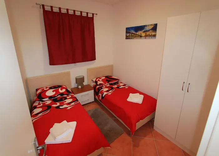 Nero Apartamento Novi Vinodolski