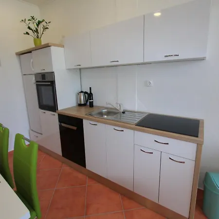 Nero Apartment *