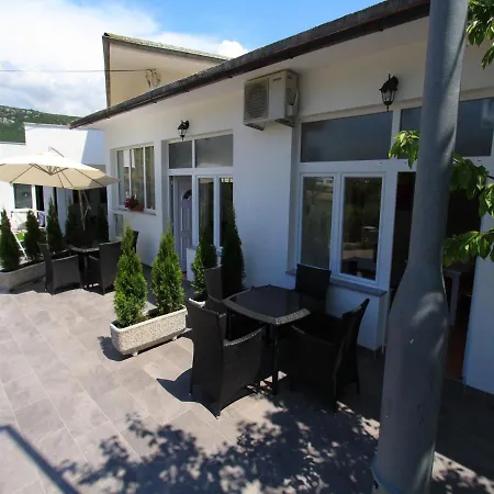 Nero Apartament *