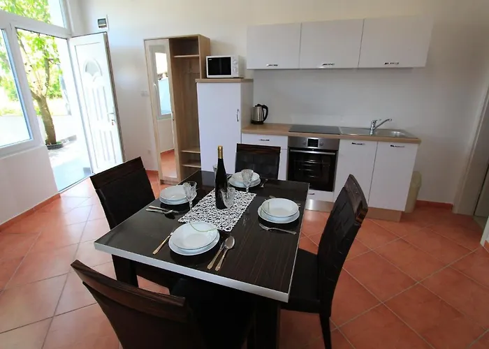 Appartement Nero Novi Vinodolski