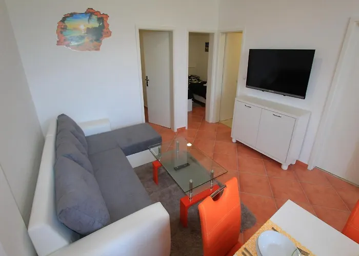 Nero Appartement *