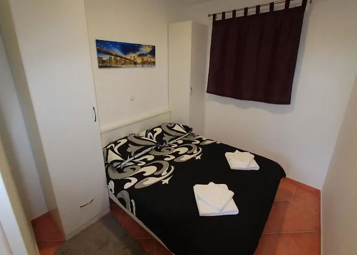 Nero Appartement *